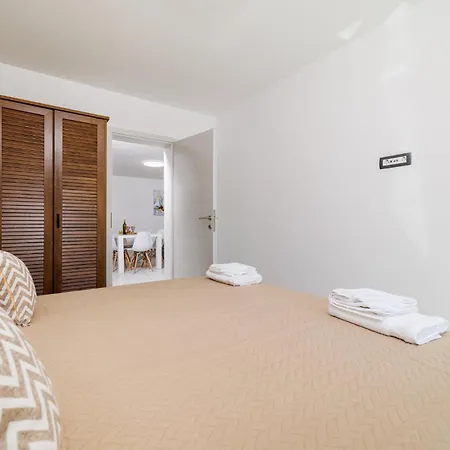 Apartment Volta Lm Kras